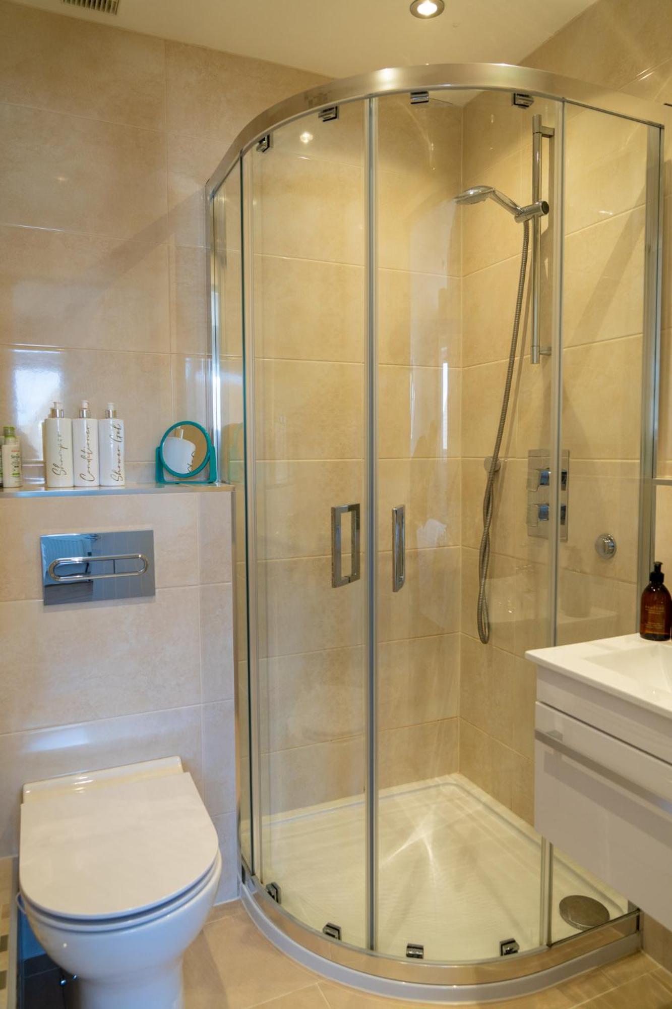 Trethvor House Ensuite Double Room With Free Parking In Quiet Residential Area Padstow Exterior foto